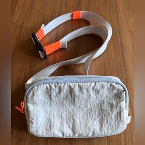 Lululemon belt bag